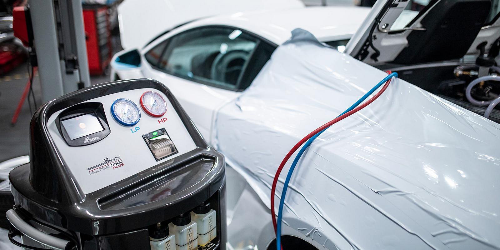 Система для обслуживания и заправки систем кондиционирования