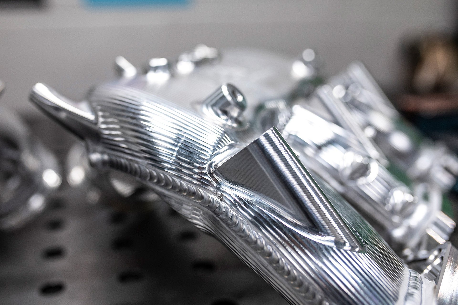 Изготовление впускных систем