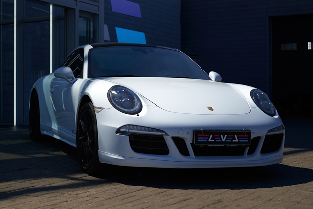 Техническое обслуживание ​Porsche Carrera 4 GTS и мойка днища