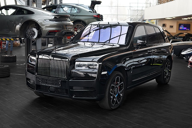 Rolls Royce Cullinan Black Badge – Защищаем салон по максимуму