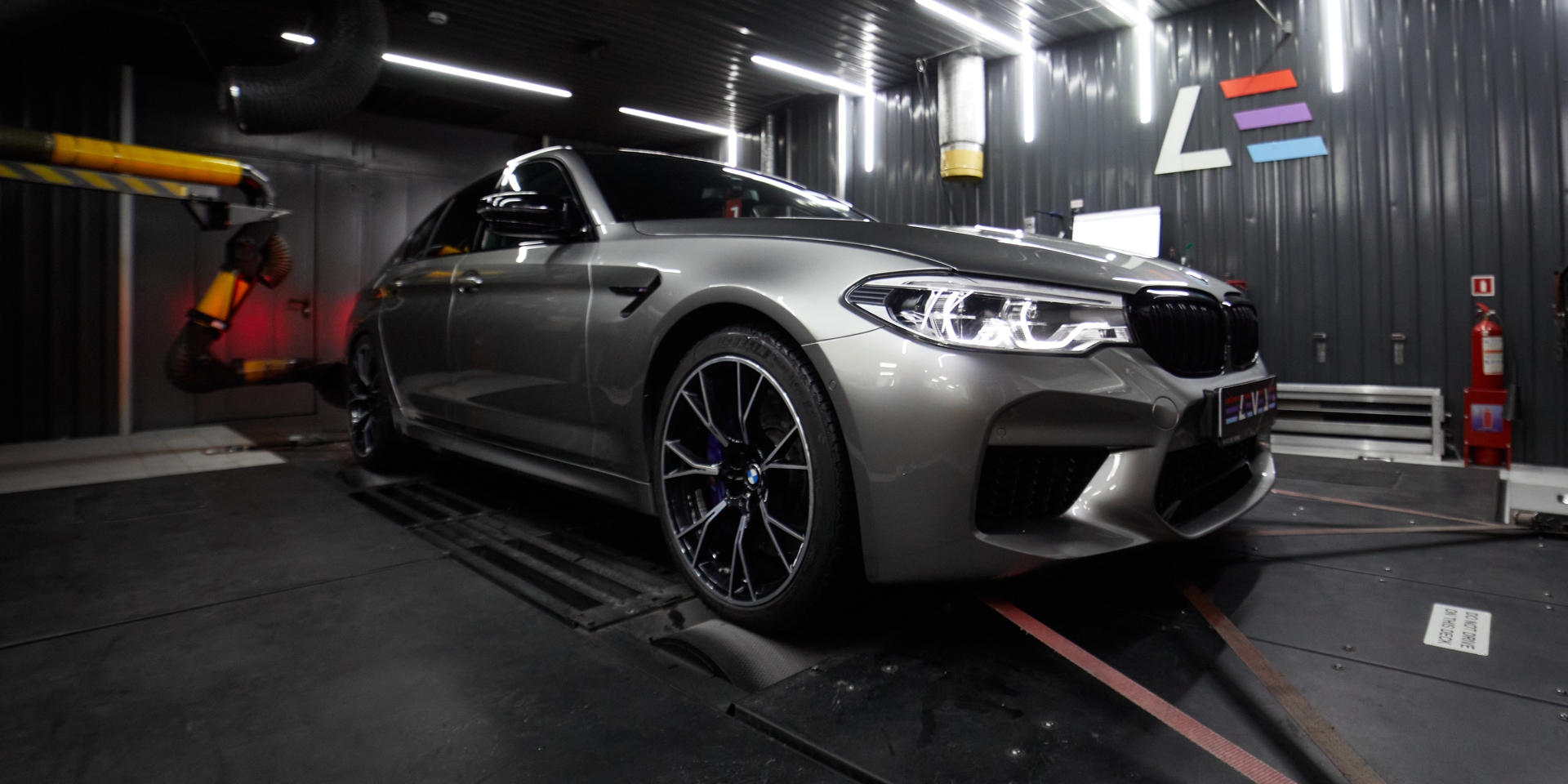 BMW M5 Competition F90 - Stage X (pt1)