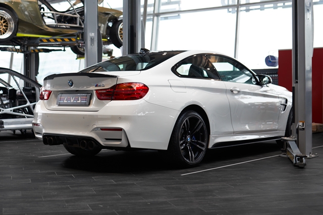 BMW M4 - Stage 2
