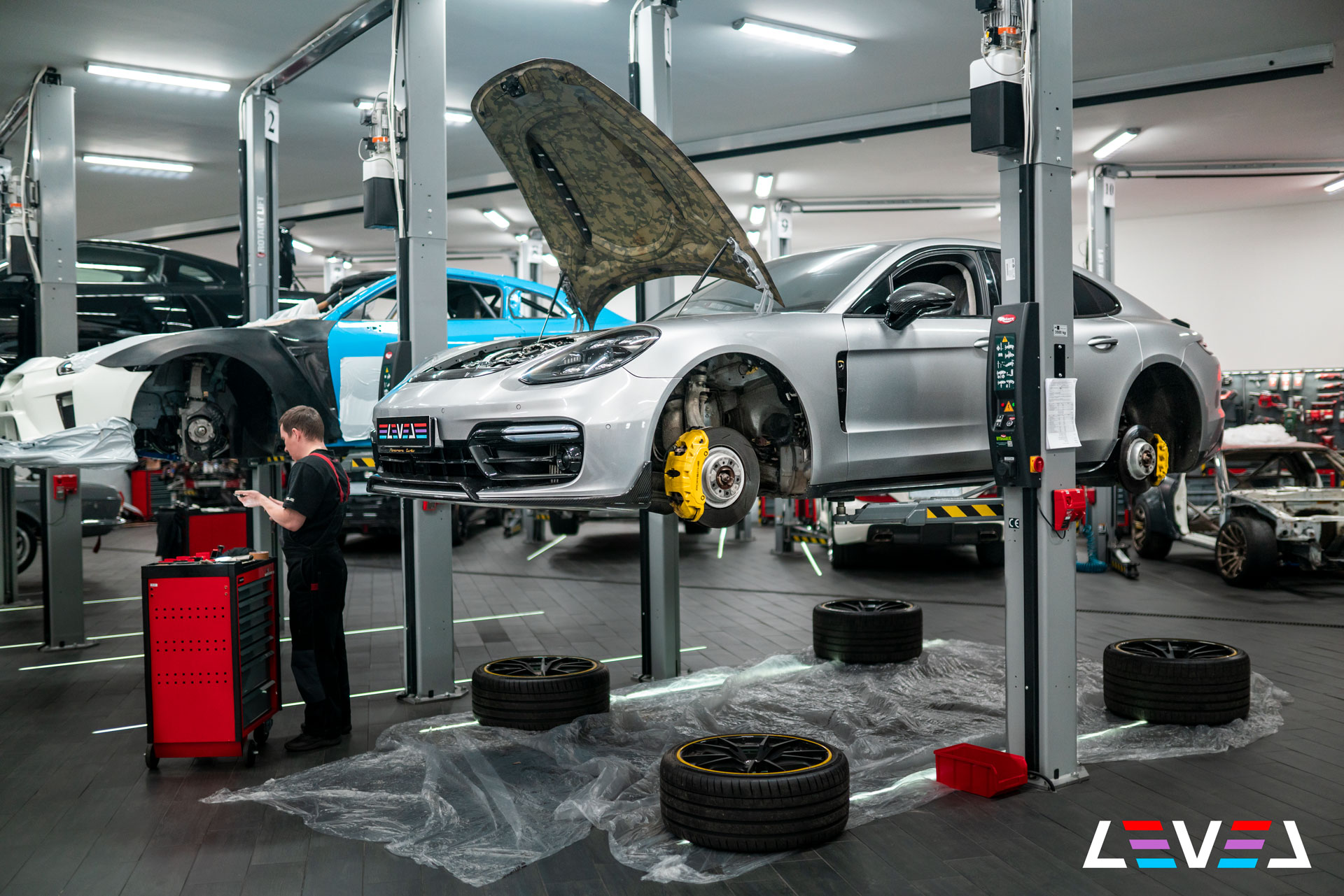 Обслуживание Porsche Panamera Turbo