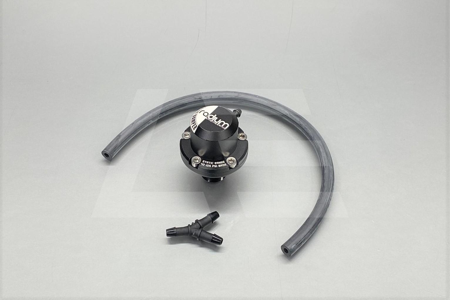 Radium Engineering Топливный демпфер в топливную линию 3/8NPT FPD-XR Изображение №1