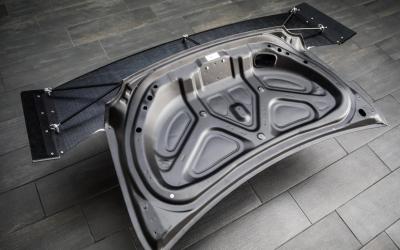 T1 Race Крышка багажника карбон со сполером Drag Spec Nissan GT-R R35 Фото