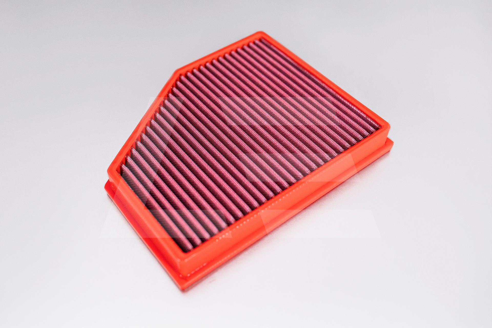 BMC Фильтр воздушный BMW G30 520d, 530d, 520i, 530i, G05 X5 3.0d, G07 3.0d Изображение №1