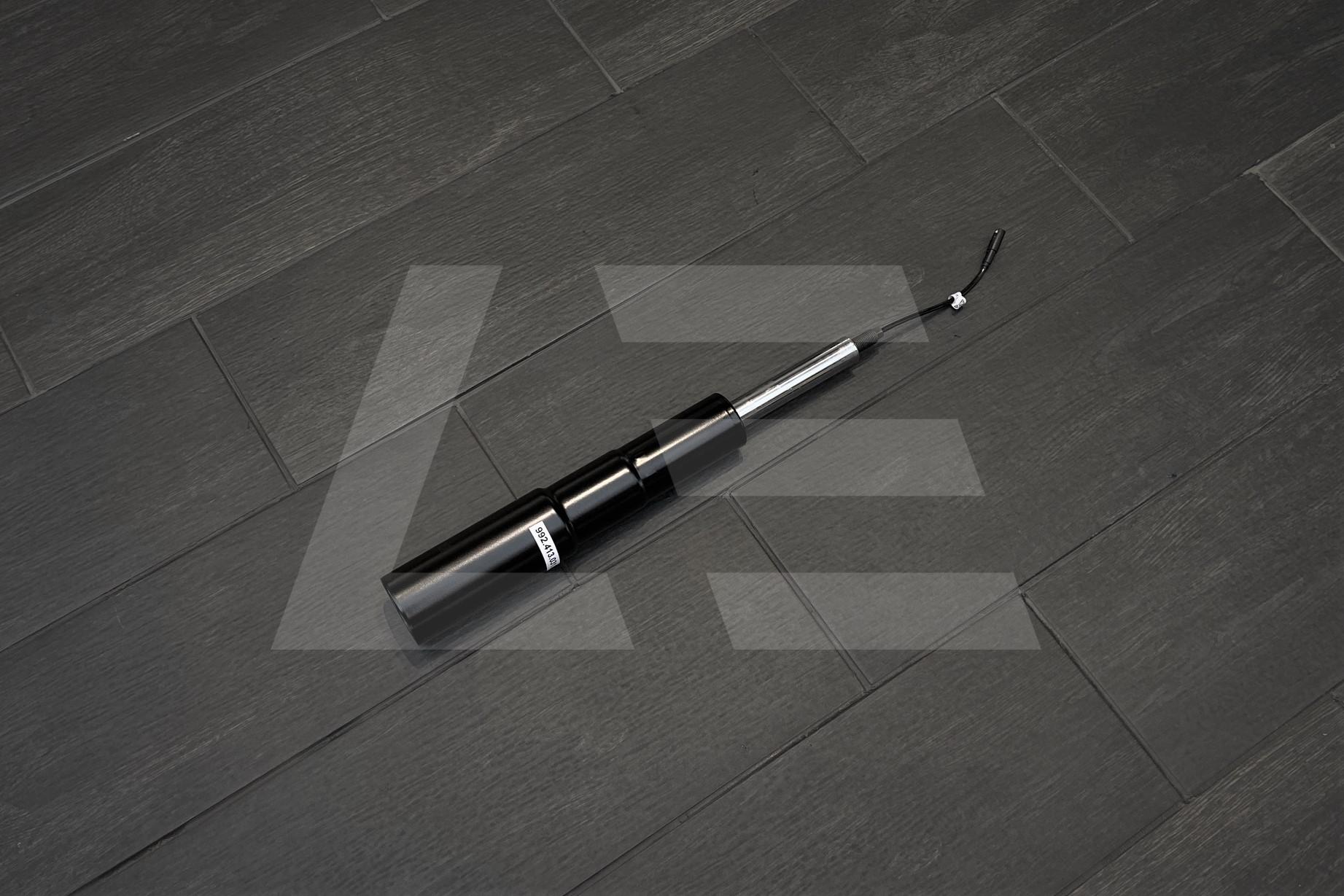 Porsche 992413031F Амортизатор передний Изображение №1