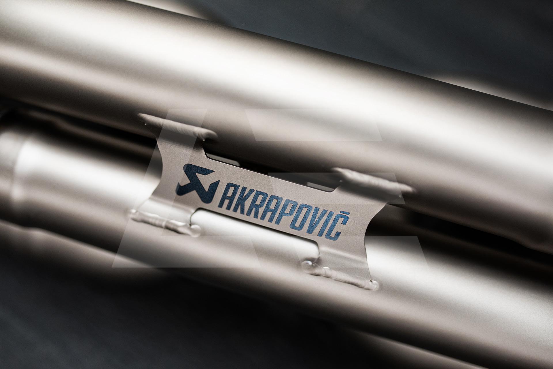 Akrapovic Выхлопная система Slip-On Race Line Porsche (992) 911 Carrera / S / 4 / 4S (с насадками) Изображение №5