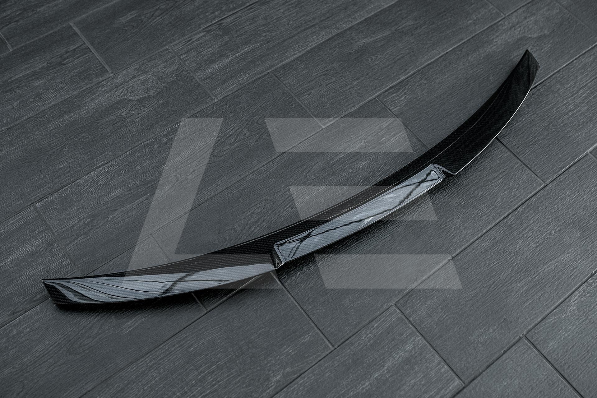 R44 Спойлер BMW G82 M4 карбон Изображение №1