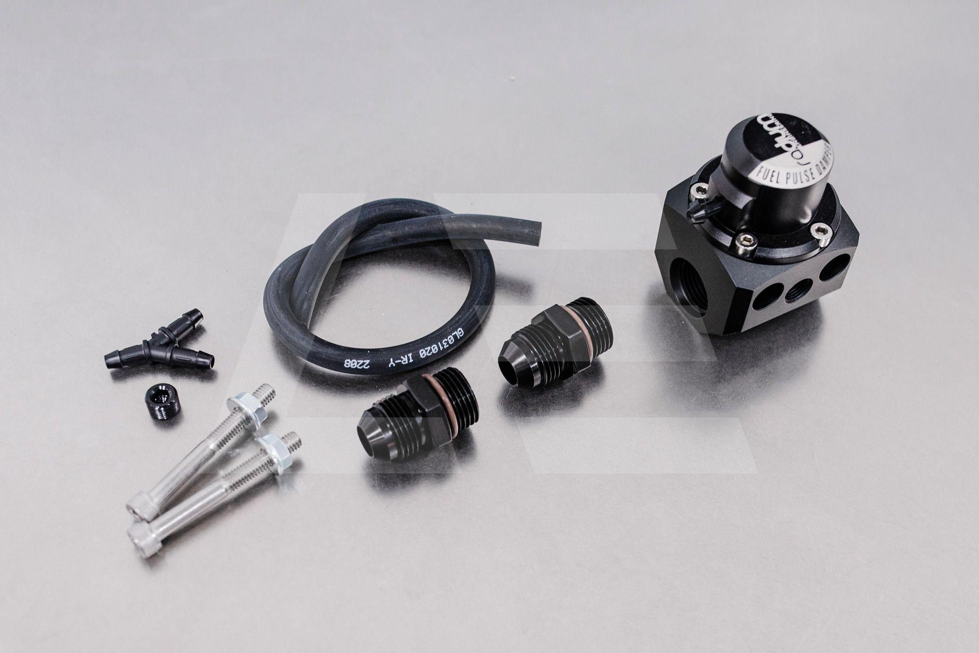 Radium Engineering Топливный демпфер XR INLINE 40 - 120psi вход/выход AN6 Изображение №1