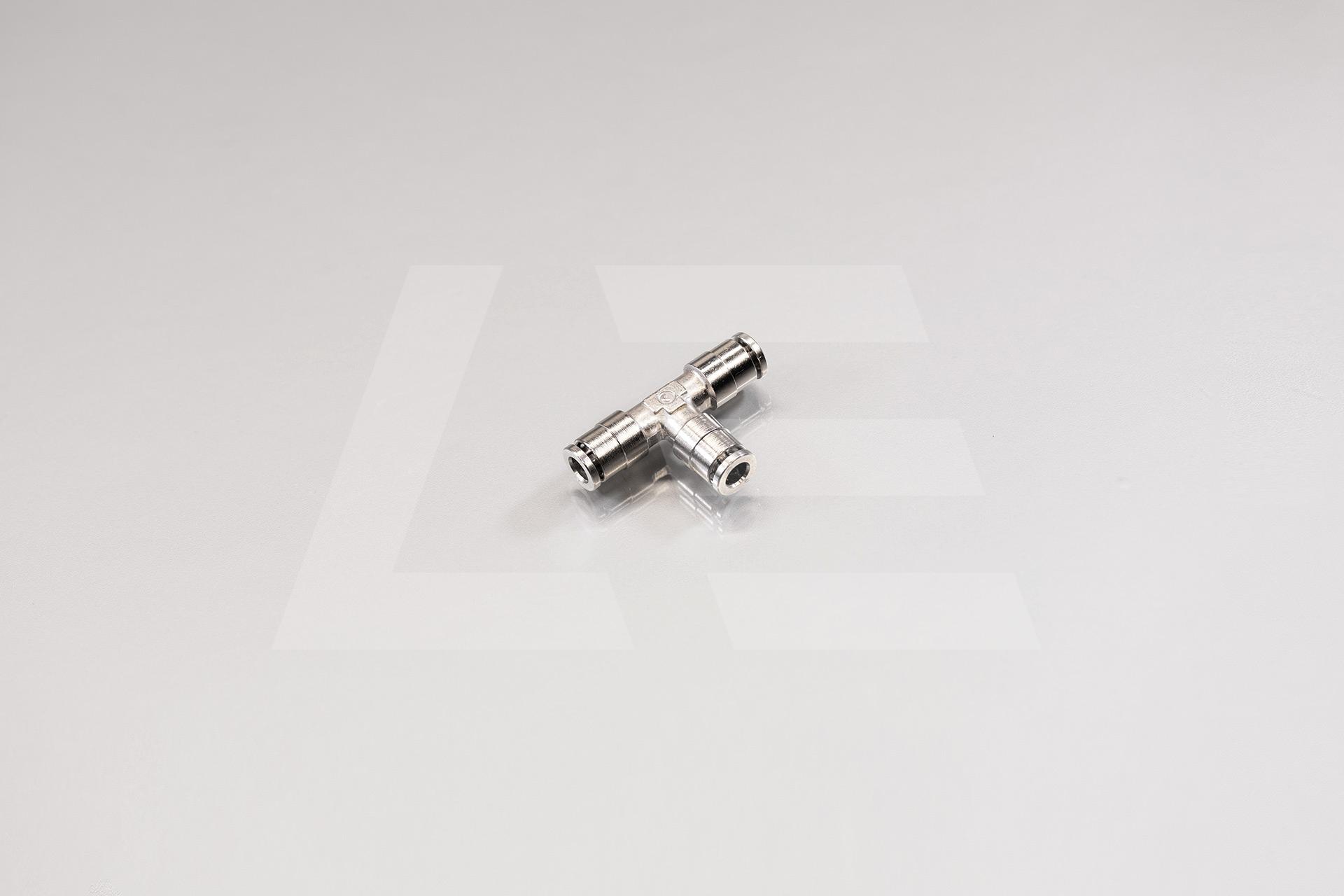 Camozzi Фитинг цанга тройник P=5 мм Изображение №1