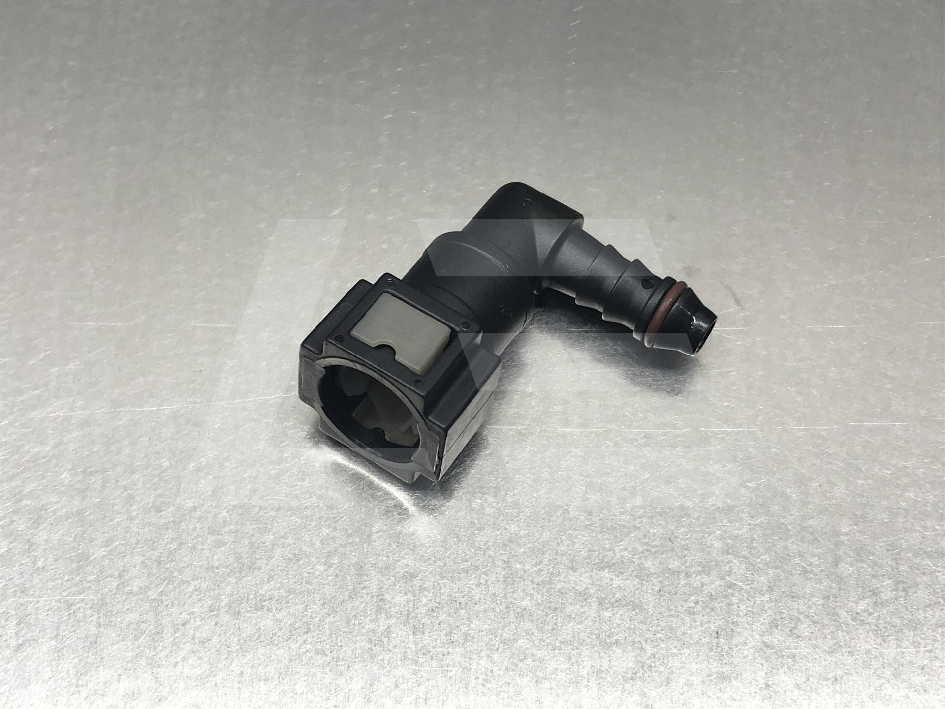 AlwayTec Фитинг быстросъемный топл B4 Φ7.89-ID6 90 °, пластик Изображение №1