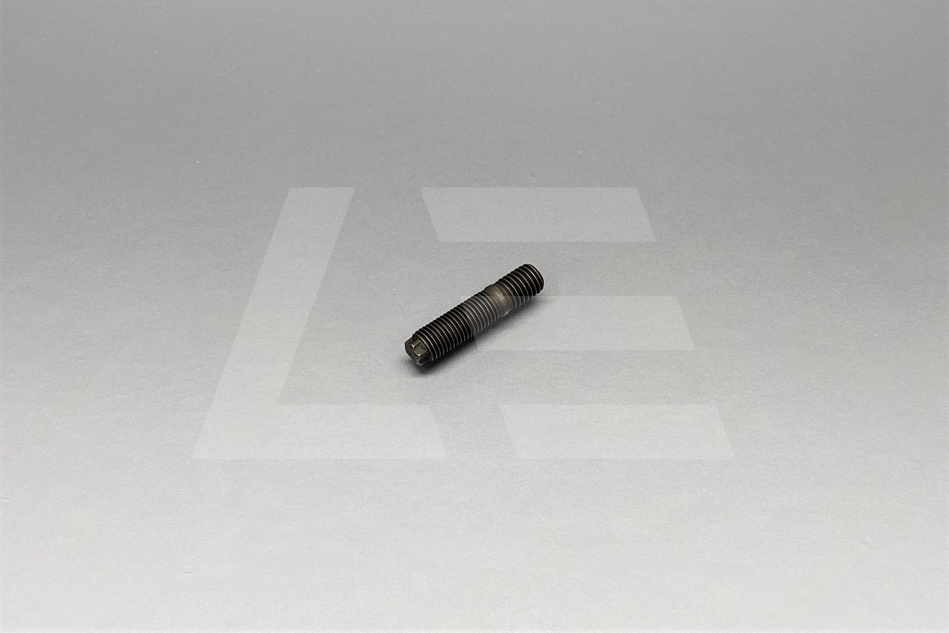 Nissan 144165X00A Шпилька горячей части турбины М10х42 Изображение №1