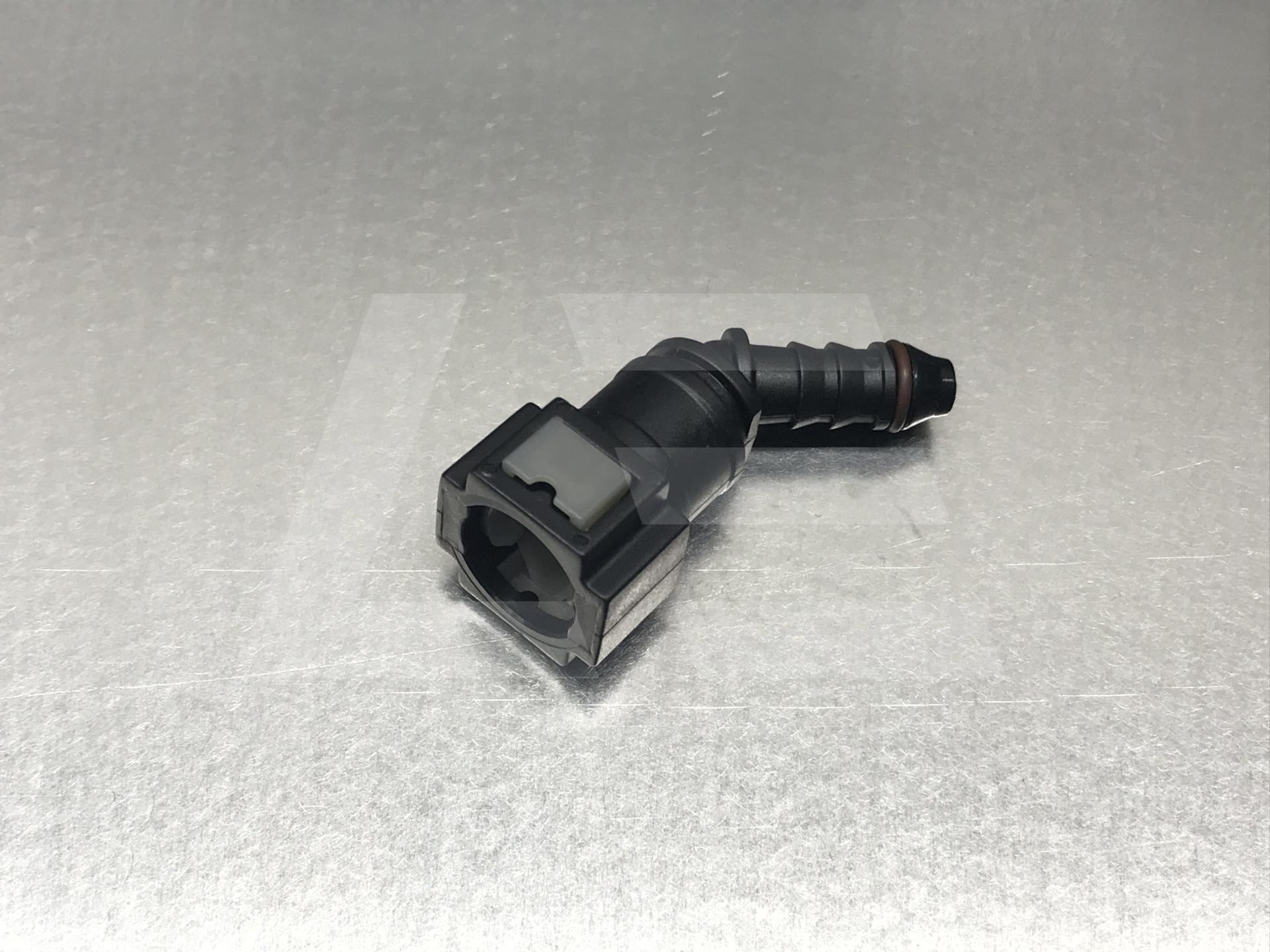 AlwayTec Фитинг быстросъемный топл B16 Φ7.89-ID6-135 45 °, пластик Изображение №1