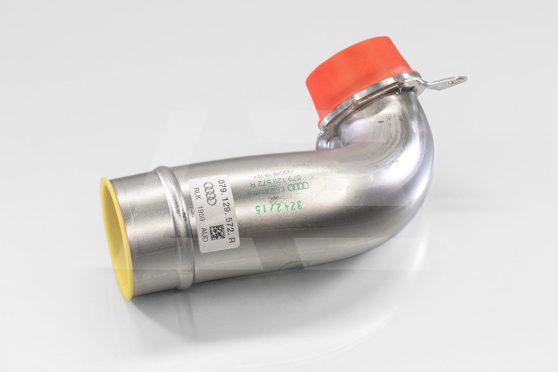 VAG 079129572R Патрубок впускной RS6 / RS7 Изображение №1