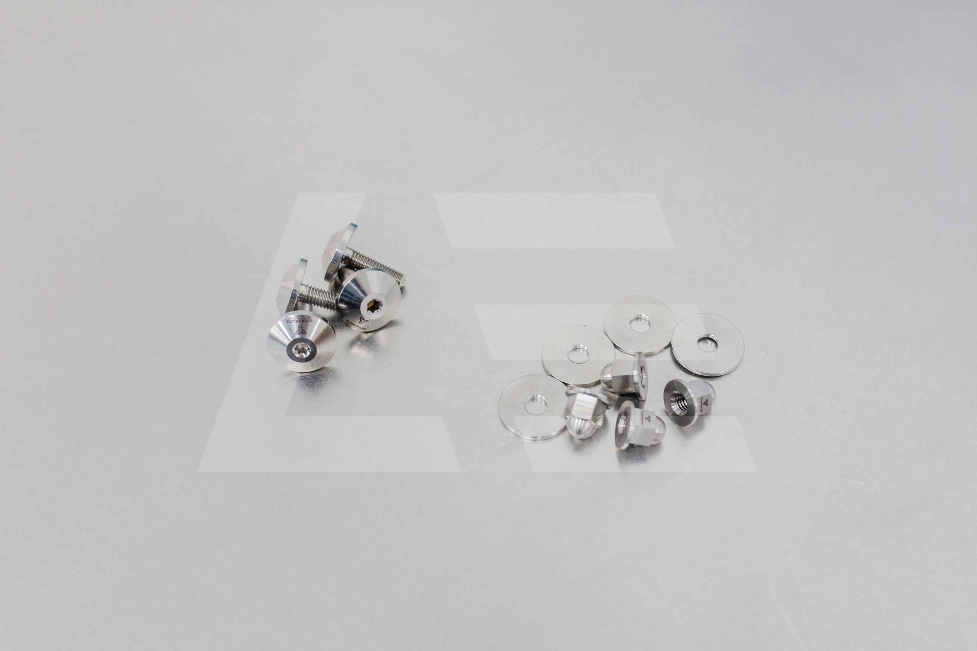 TITANIUM WORKS Болты крышки багажника Nissan GT-R R35 VR38DETT Изображение №1