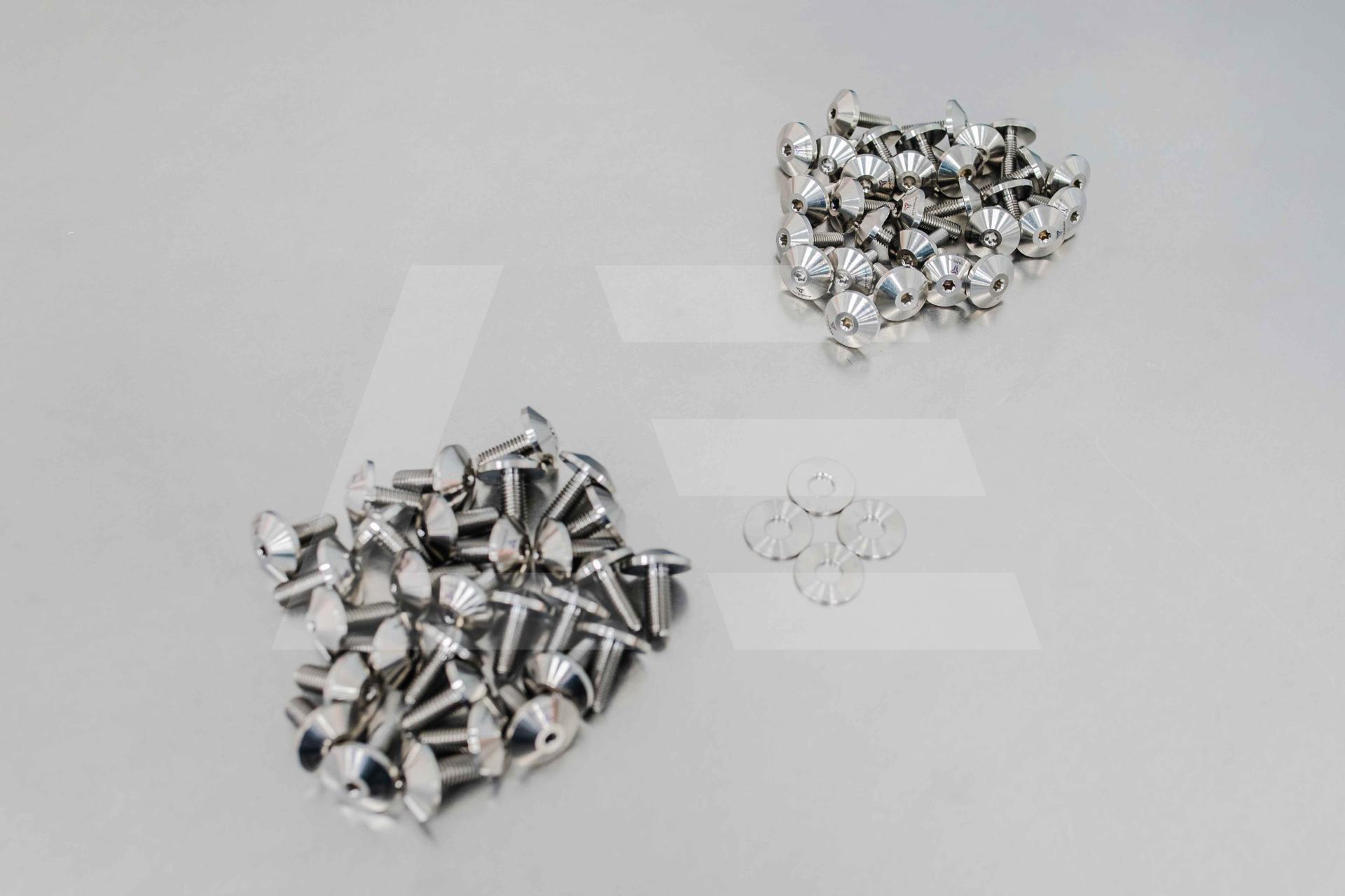 TITANIUM WORKS Болты поддона ДВС Nissan GT-R R35 VR38DETT Изображение №1