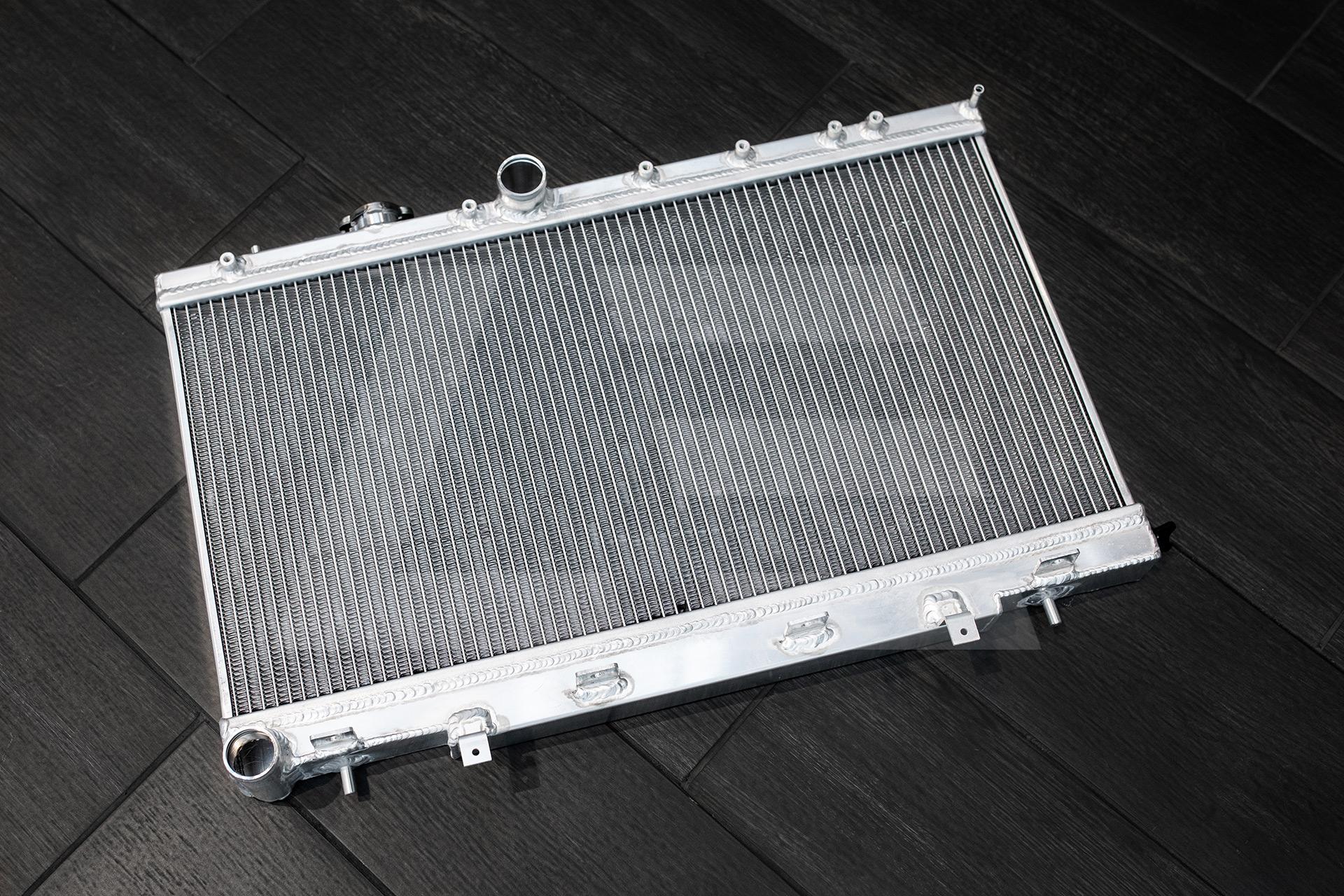 LEVEL Parts Радиатор системы охлаждения 2х рядный Subaru Impreza Wrx STI GDB GD8 MT 02-07 Изображение №1