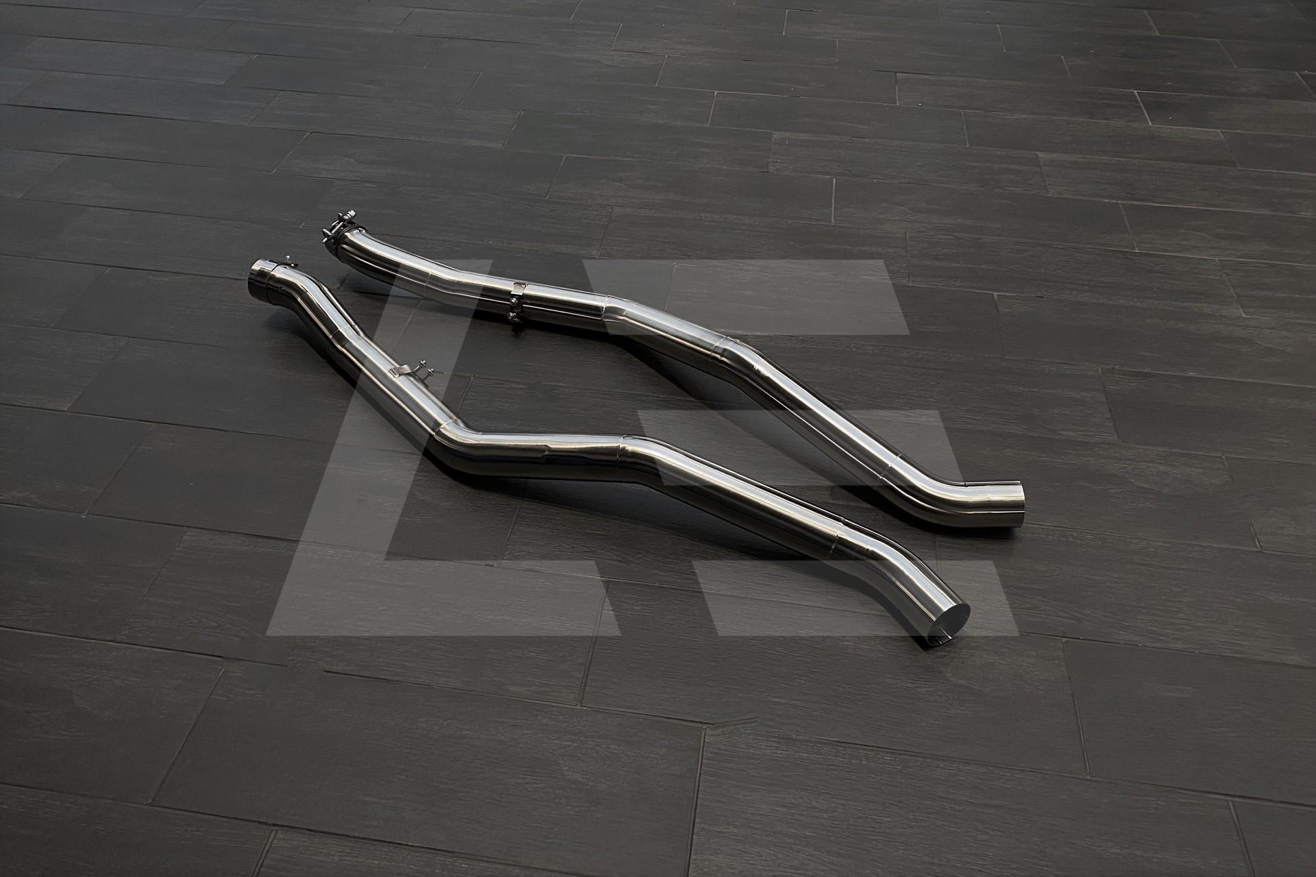 Kline Innovation Средняя часть выхлопа Ferrari 812 (SS) Изображение №1