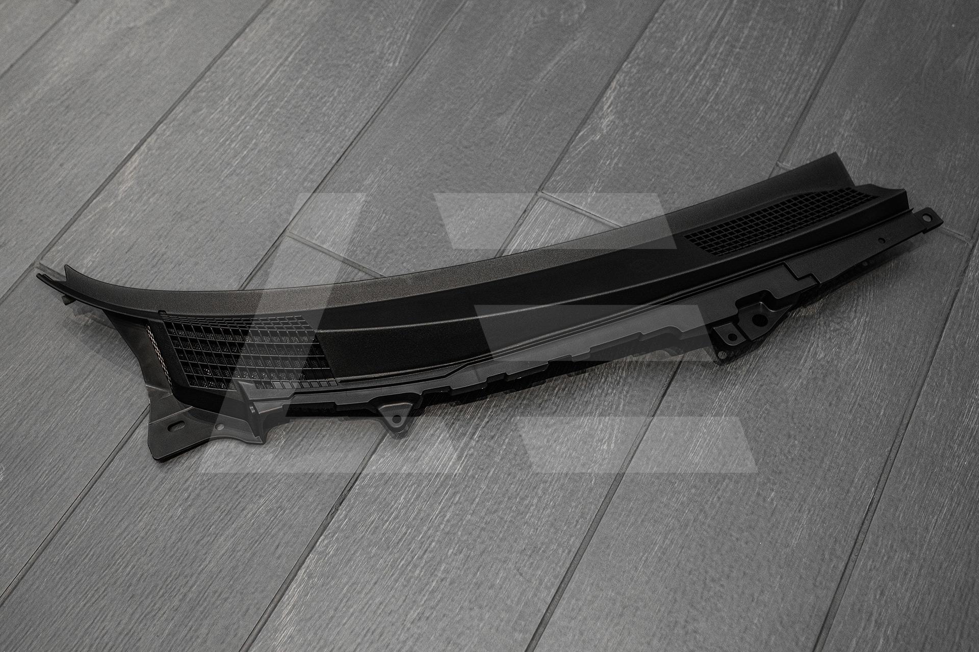 Nissan 66862JF30A Жабо правая часть Изображение №1