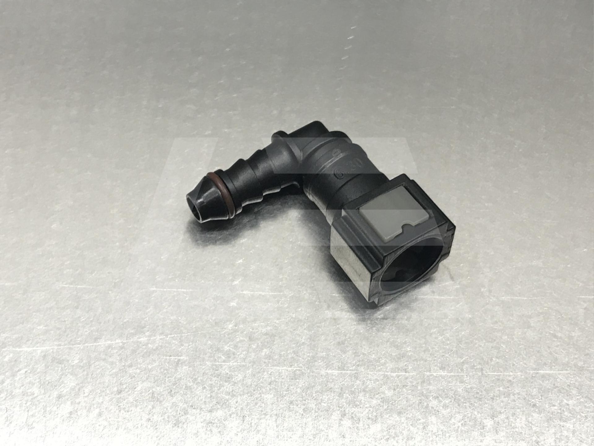 AlwayTec Фитинг быстросъемный топливный 90° A4 Φ6.3-ID6, пластик Изображение №1