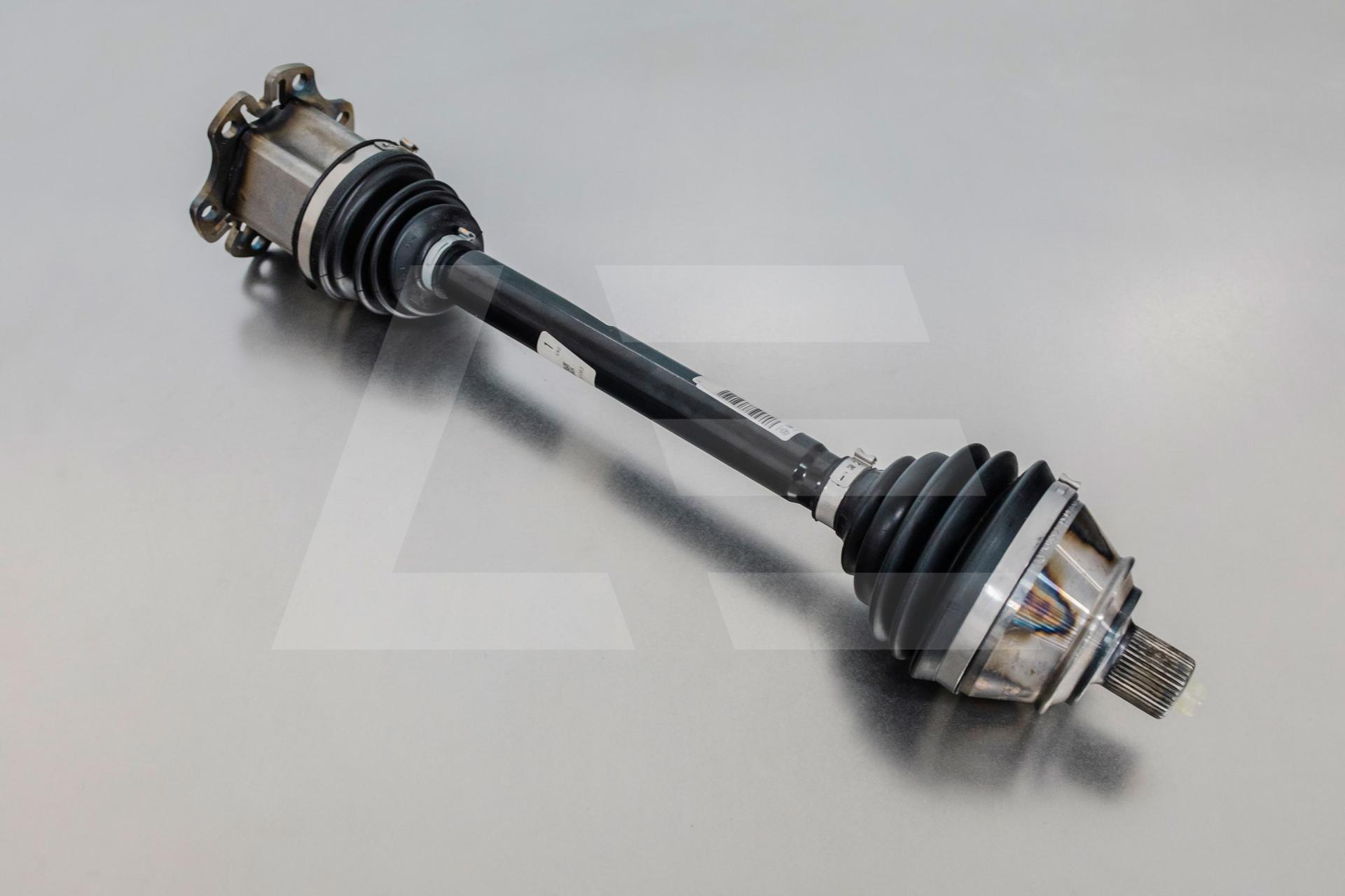 VAG 4E0407271N Привод передний левый в сборе Audi A8/S8 Изображение №1