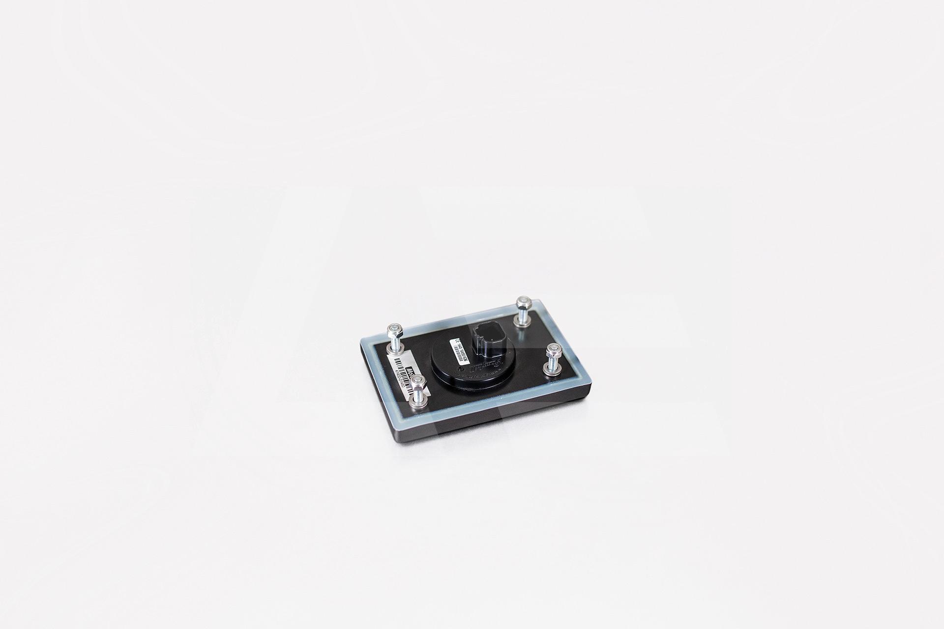 Motec Keypad 15. Motec 15 button Keypad. Панель Motec. Motec модуль GPS-l10 10hz.