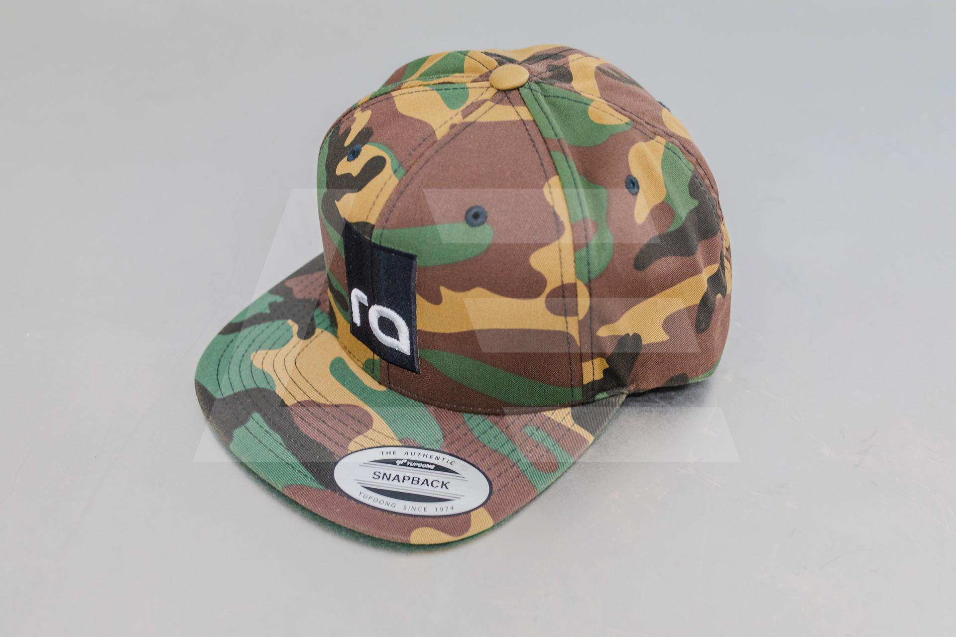 Radium Engineering Кепка (Snapback) Изображение №1