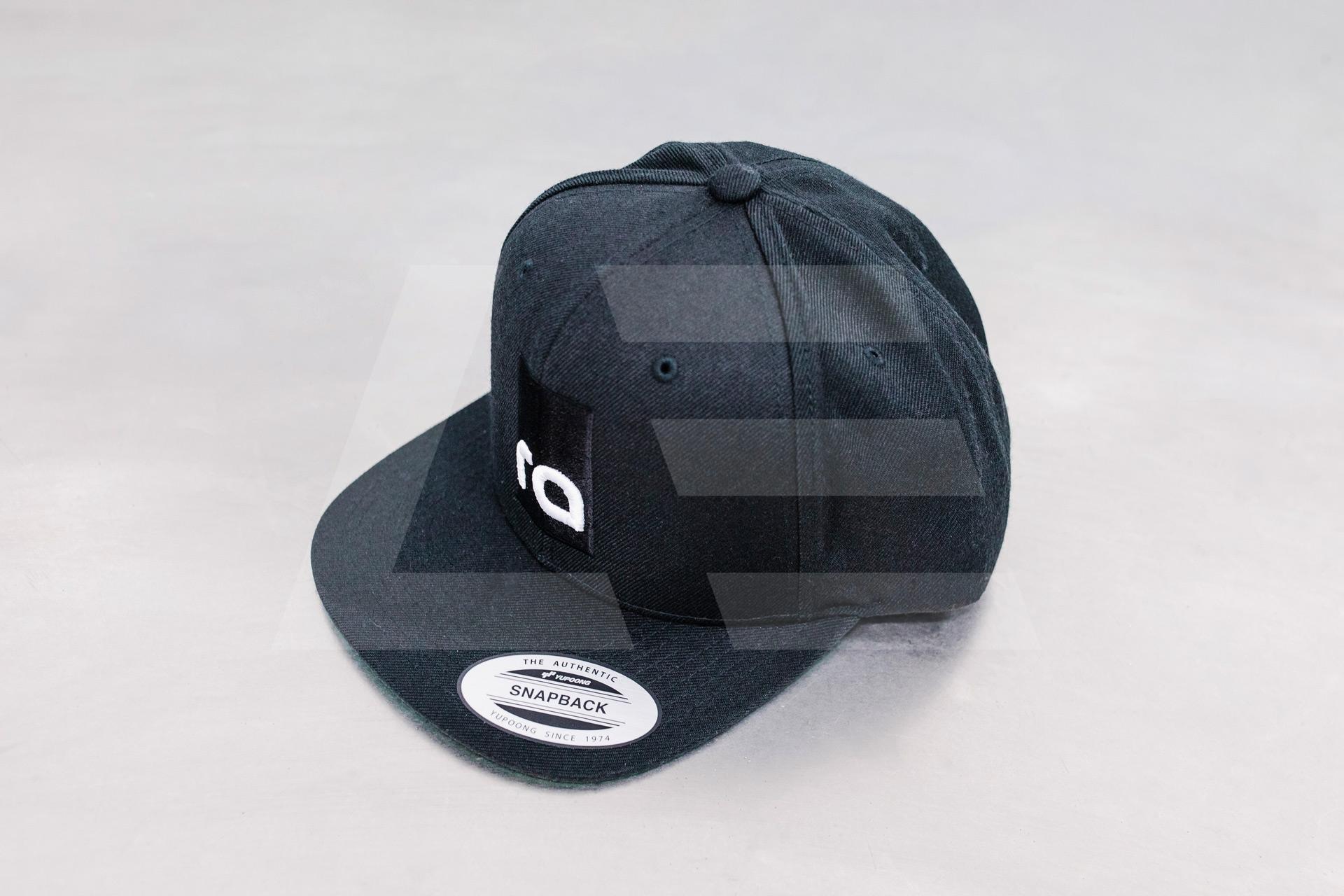 Radium Engineering Кепка (Snapback) Изображение №2