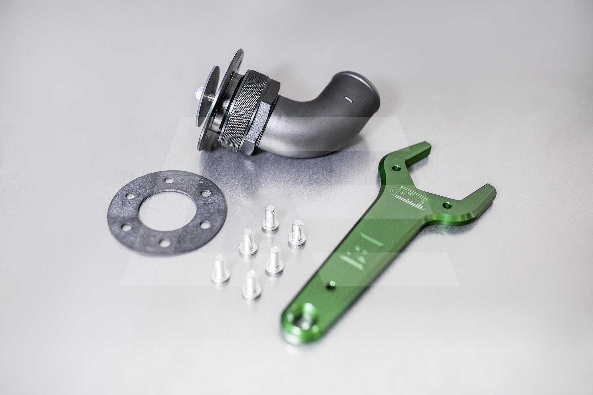 Radium Engineering Горловина заливная 90° под шланг (20-0597) для станций FCST Изображение №1