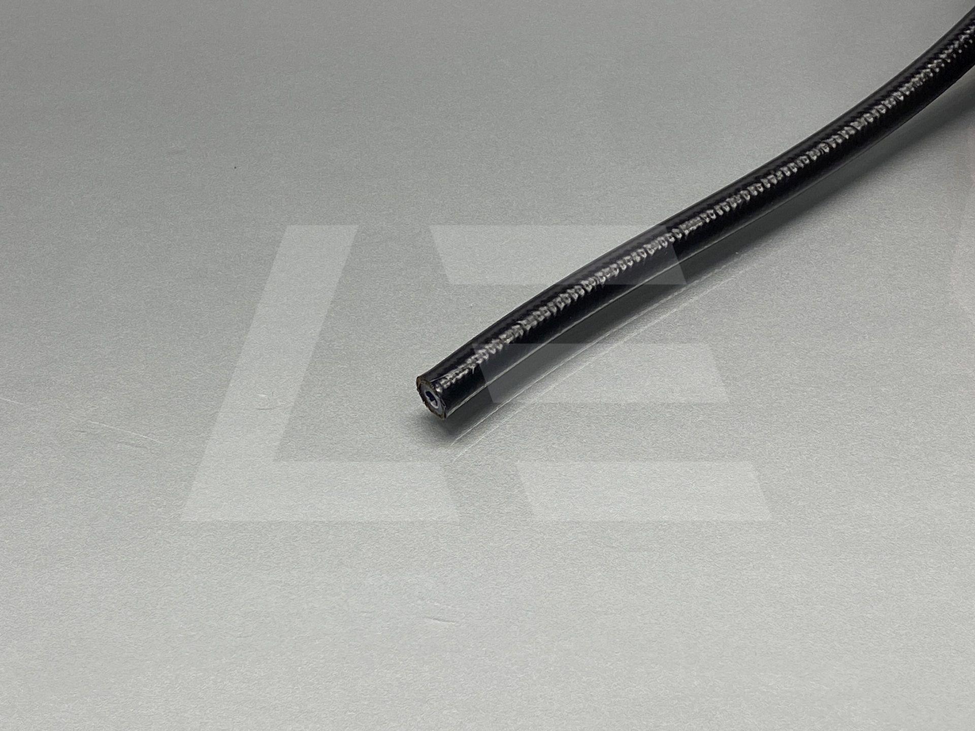 LEVEL Performance GB Шланг AN4 PTFE тефлоновый для тормозной системы армированный (внутренний D = 5,6мм), черный Изображение №1