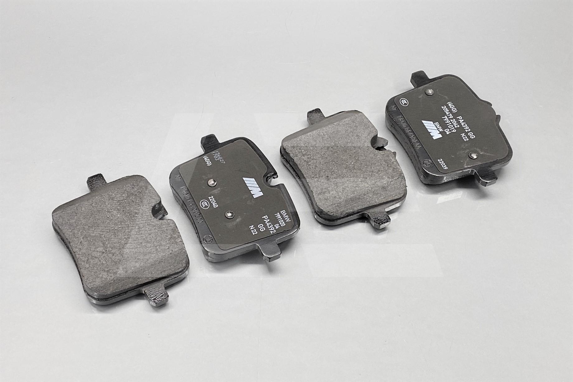 BMW 34217991043 Колодки тормозные задние, сталь Изображение №1