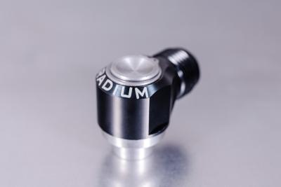 Radium Engineering Фитинг AN10 вентиляции картера в клаппаную крышку со стороны впуска 1JZ/2JZ Фото
