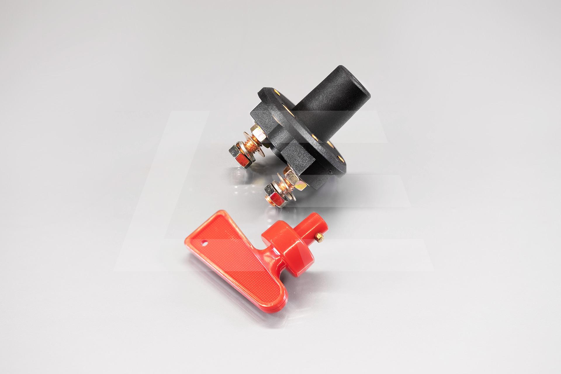 EPMAN Выключатель массы 2-х контактный, с ключем Изображение №1