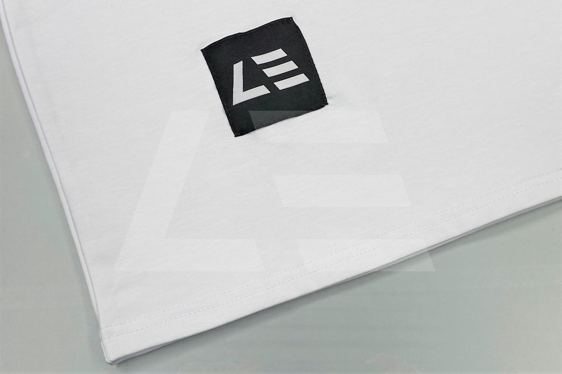 LEVEL Parts Футболка фирменная, белая (цветной лого) Изображение №3