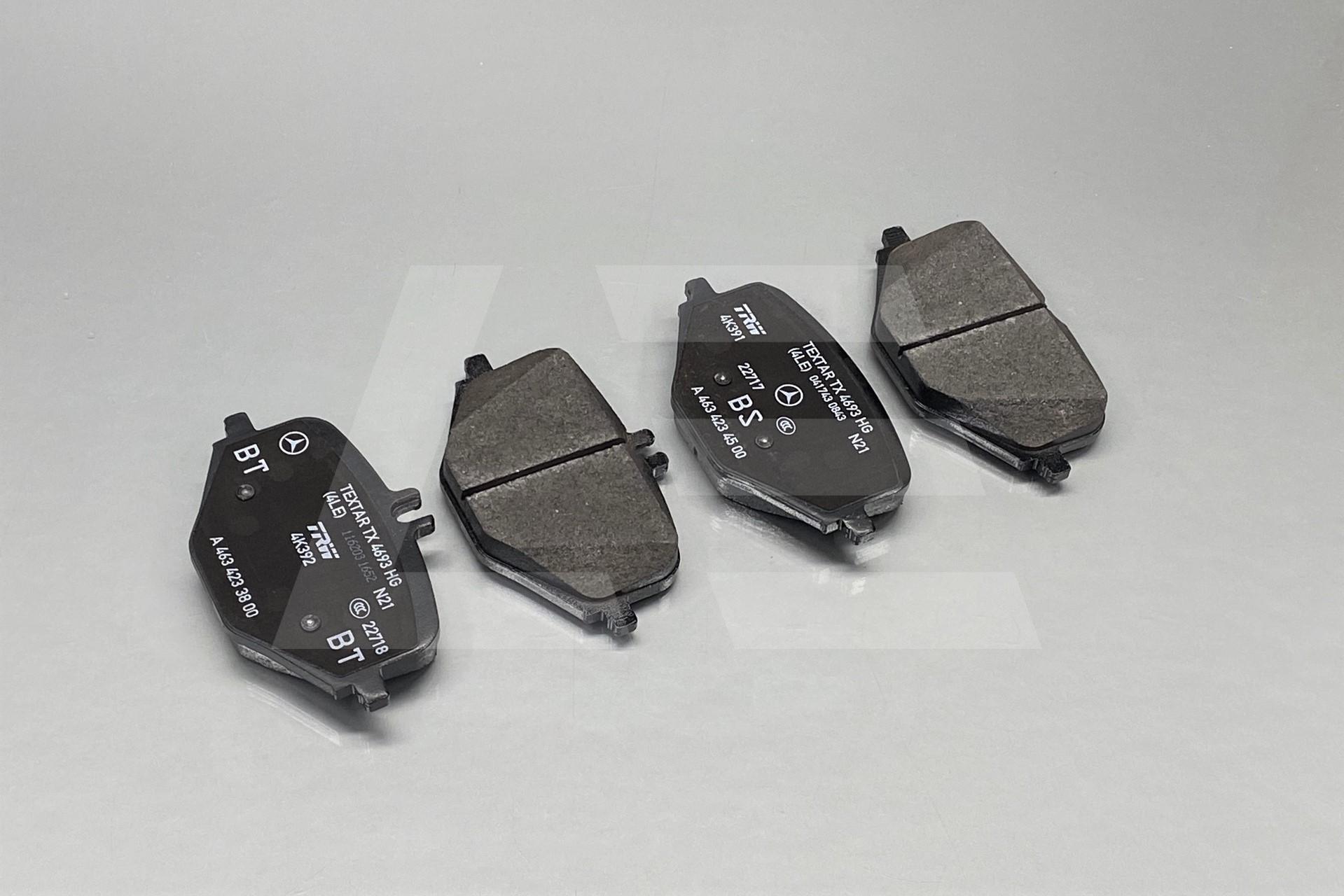 Mercedes MB, A0004203705, Колодки тормозные задние Изображение №1