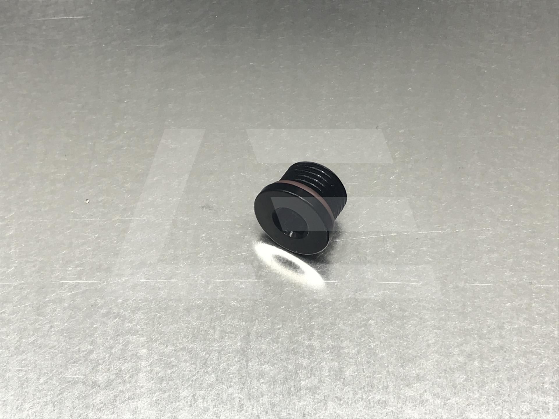 XRP Фитинг AN6 заглушка, с резиновым кольцом, под шестигранник (папа) Изображение №1