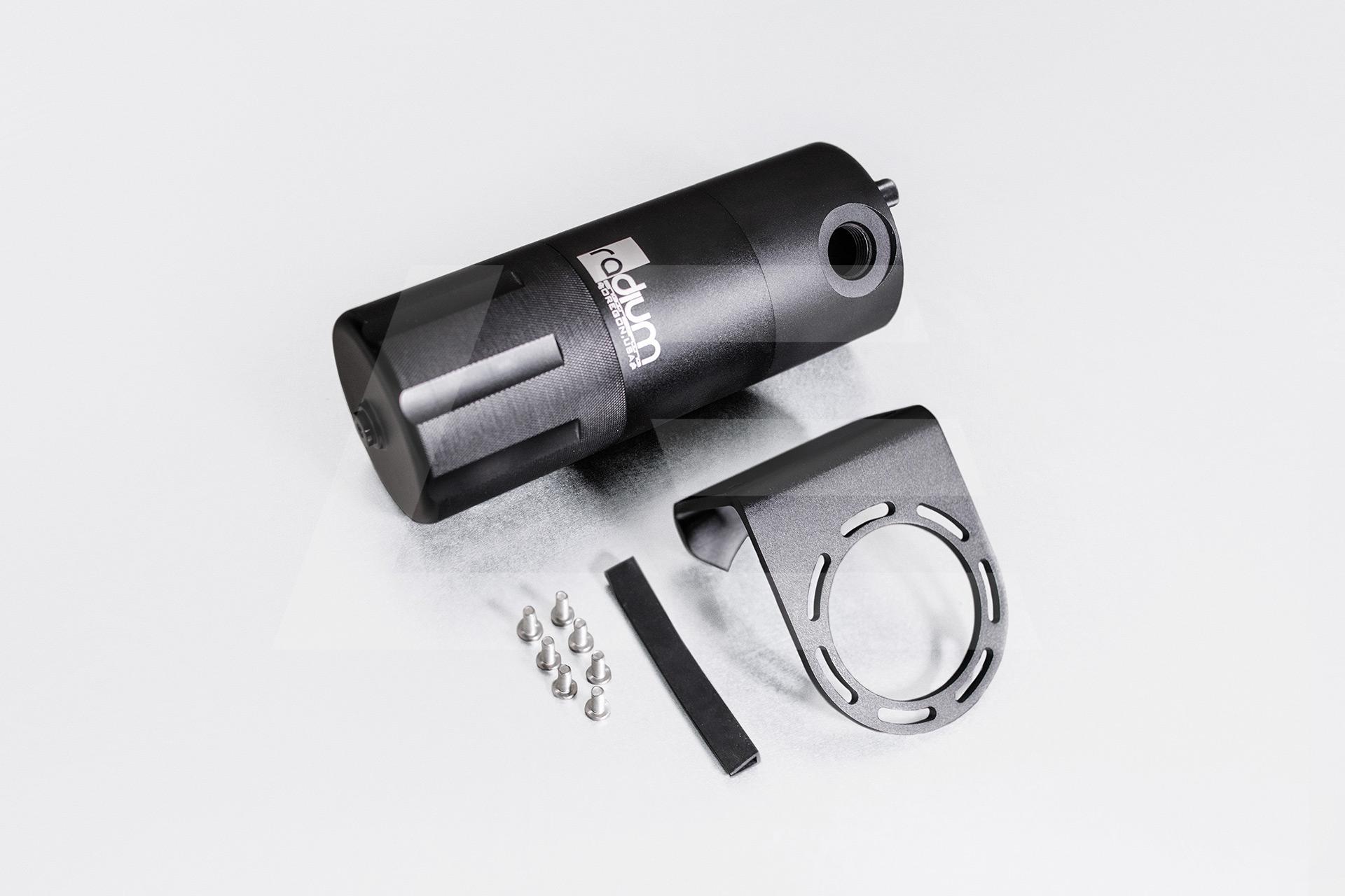 Radium Engineering Маслоуловитель универсальный, высокий Изображение №1