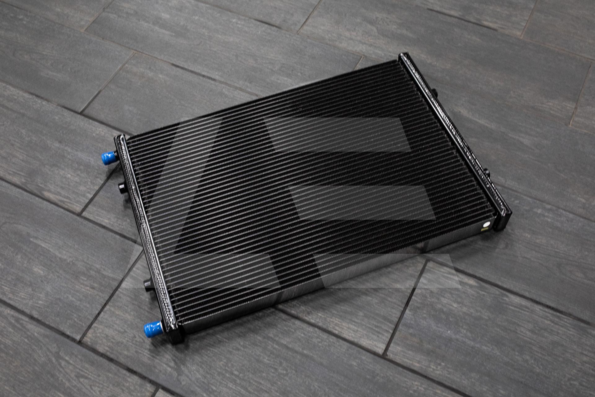 Edelbrock Интеркулер охлаждения компрессора Dual-Pass, универсальный Изображение №1