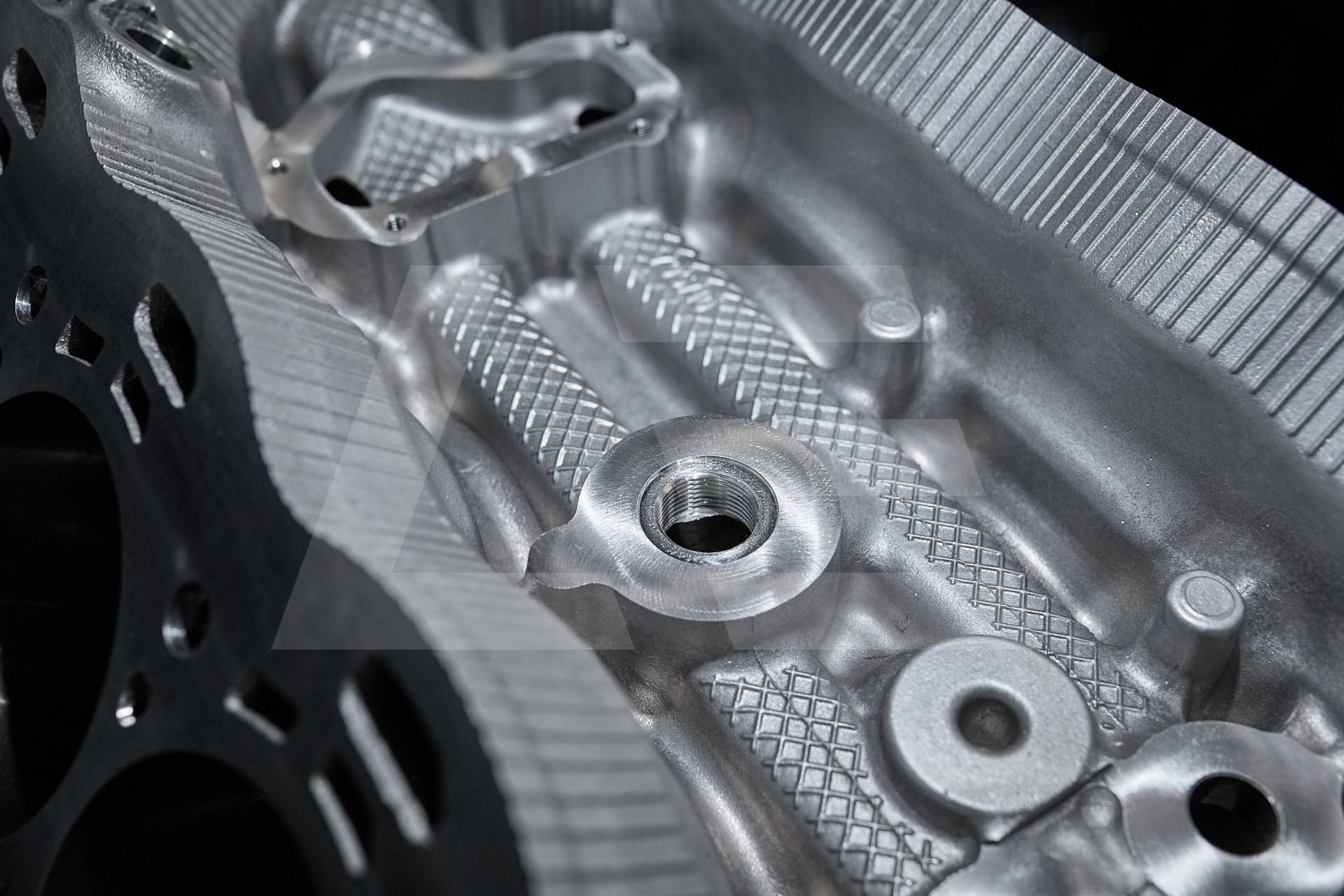 BMW Блок двигателя  S63B44B Изображение №3