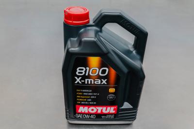 MOTUL Масло моторное 8100 X-max SAE 0W-40 5л Фото